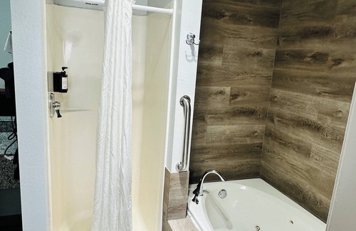 Dillon Hotel | Beaverhead Lodge Dillon