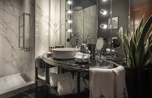 Bebek Hotel | Bebek Hotel By The Stay