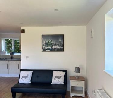 Bishops Waltham Ski Chalet | Beechen Lodges