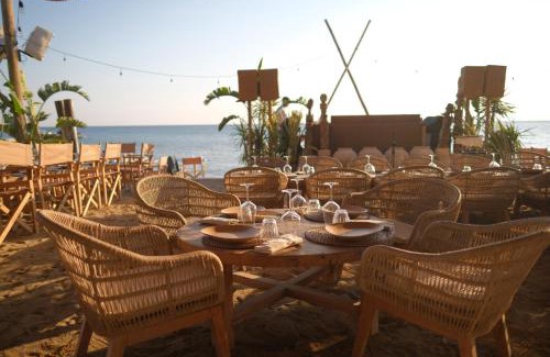 Cesme Hotel | @before sunset