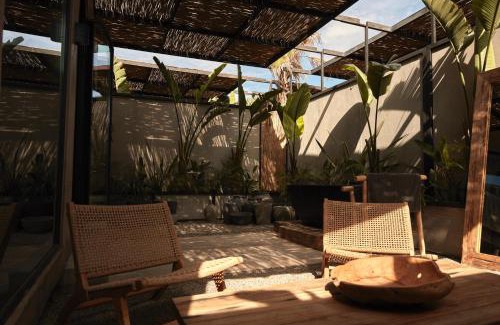 Cesme Hotel | @before sunset