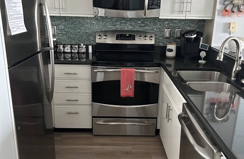 Ocean Drive Condo | BEGIN AT THE BEACH! OCEANFRONT 3BR BOUTIQUE CONDO IN PREMIERE LOCATION!