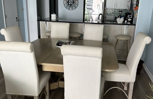 Ocean Drive Condo | BEGIN AT THE BEACH! OCEANFRONT 3BR BOUTIQUE CONDO IN PREMIERE LOCATION!