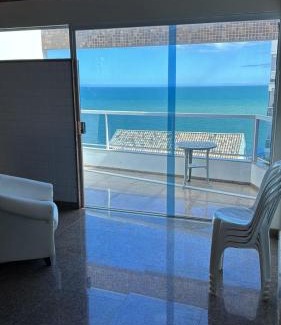 Iriri Apartment | Belíssima Cobertura em IRIRI 4 andar inteiro do Prédio 2 Varanda