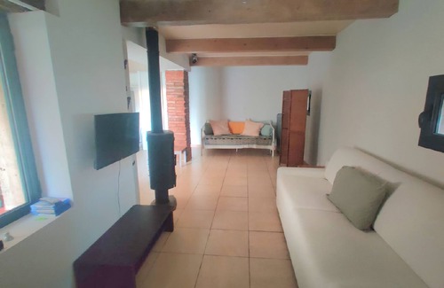 Corbere-les-Cabanes Apartment | Bel Appartement, au Calme. Animaux de Compagnie Acceptés !