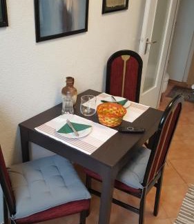 Vogelsang Apartment | Beliebte Unterkunft 60qm in Neuss zwischen Düsseldorf & Köln