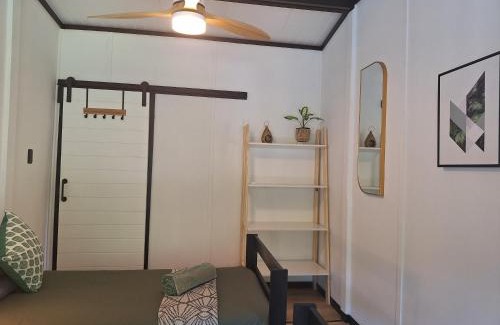 Oudtshoorn House | Believe Cottage