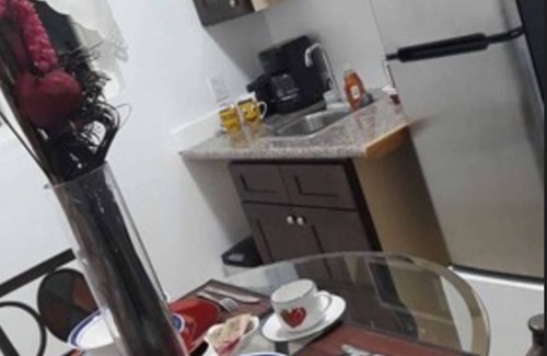 Gambier Apartment | Bell At The Airport Suites - Adults Only