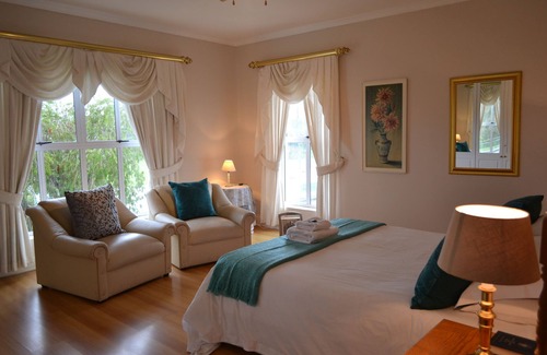 Eikenbosch Bed & Breakfast | Bell Rosen Guesthouse