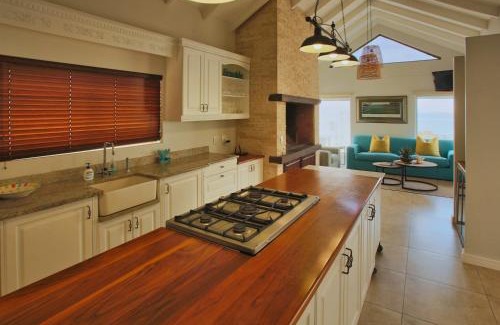 Calypso Beach Villa | Bella Calypso, Langebaan, 8-sleeper