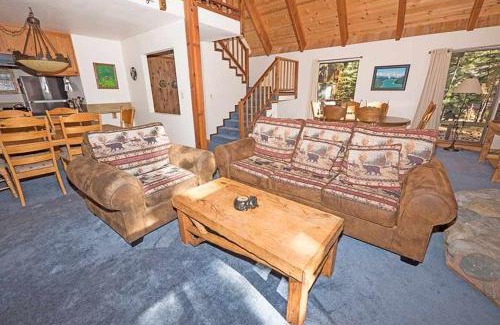 Tahoe Paradise House | Bella Coola Drive Holiday home