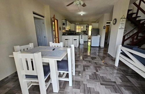 Santo Domingo Este Cabin | Bella RealEstateRd Agencia de Administración de Propiedades