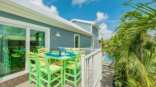 Midtown House | Belle of the Beach by Last Key Realty