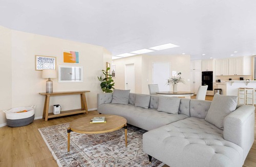 South Mission Beach Condo | Belmont by Avantstay 3BR Home on Mission Beach! Ocean Views!