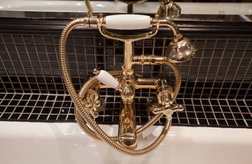 Trafford Hotel | Belmore