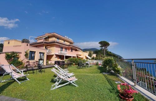 Moneglia Apartment | Belvedere Mondial