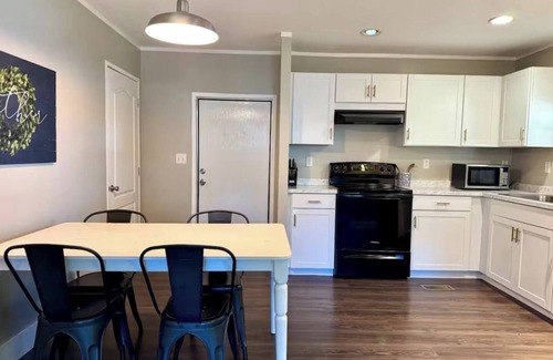 Beaufort House | Beneath the Palms - Waterfront Home - Sleeps 6