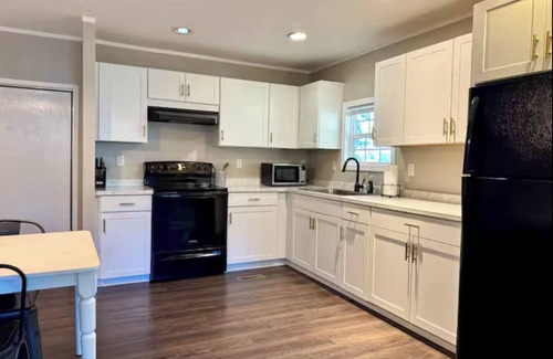 Beaufort House | Beneath the Palms - Waterfront Home - Sleeps 6