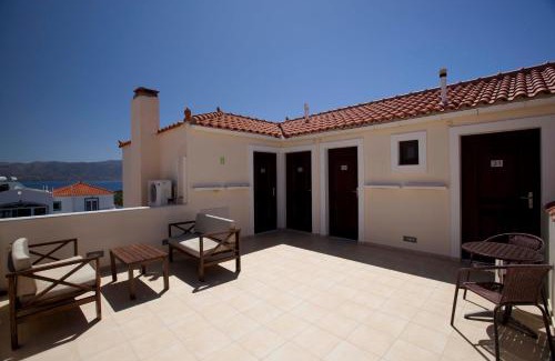 Elafonisos Hotel | Berdoussis Hotel