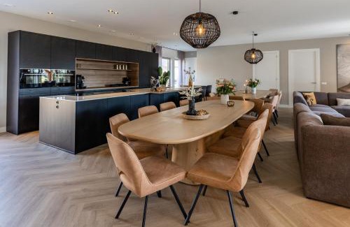 Wekerom House | Berken Villa | 24 personen