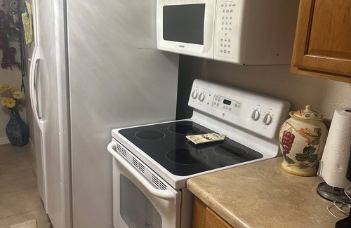 Broadwater Condo | Bermuda Bay Beach club -nSaint Petersburg, FloridanLiving the Dream!n