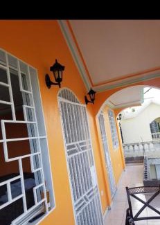 Les Cayes Apartment | Bernard Guess house