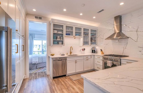 Margate City House | Bespoke Elegance -A Modern Coastal Masterpiece