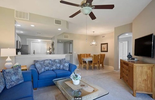 Fort Myers Condo | Best deal in Fort Myers! Close to great beaches, shopping, dining, and golf!