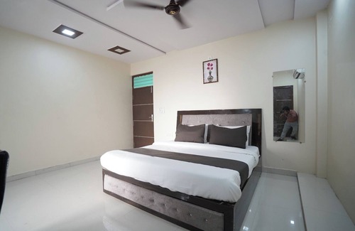 Agra Hotel | Best hotel near Taj Mahal