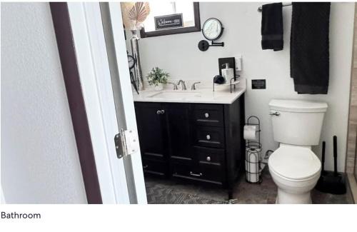 Cienega Springs House | Best Riverfront Parker Home