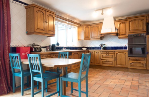 Castlereagh House | Best View in Belfast! Spacious four bedroom family home