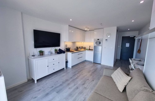 Gibraltar Apartment | Best views in Gibraltar, everything within walking distance.