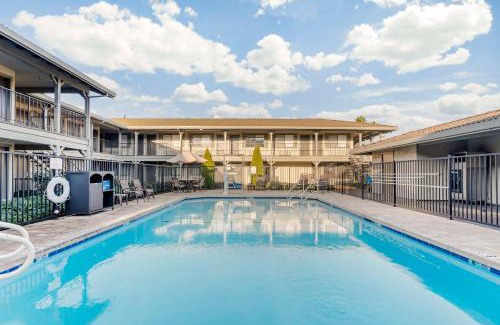 Fairfield Hotel | Best Western Cordelia Inn