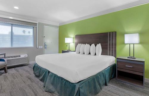 Fairfield Hotel | Best Western Cordelia Inn