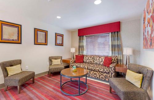 Fallon Hotel | Best Western Fallon Inn & Suites