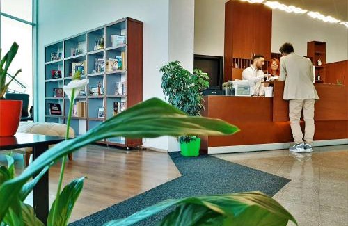 Sllatina e Madhe Hotel | Best Western Hotel Galla