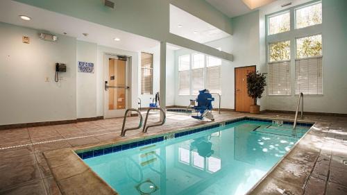 Lodi Hotel | Best Western I-5 Inn & Suites