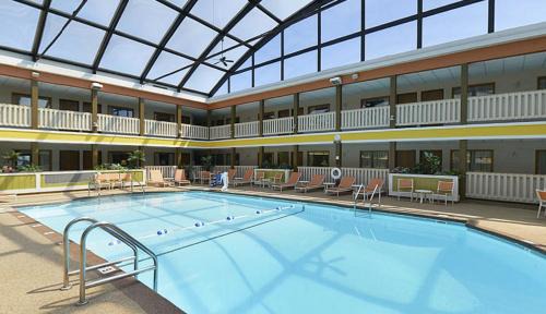 Dubuque Hotel | Best Western Plus Dubuque Hotel and Conference Center