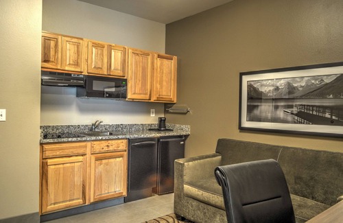 Evergreen Hotel | Best Western Plus Kalispell/Glacier Park West Hotel & Suites