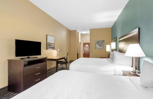 McDonough Hotel | Best Western Plus McDonough Inn & Suites