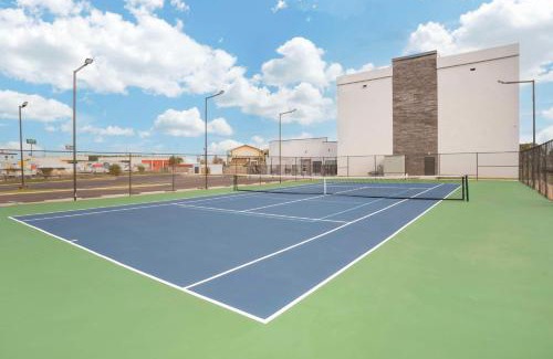 Mobile Hotel | Best Western Plus Mobile Inn and Suites