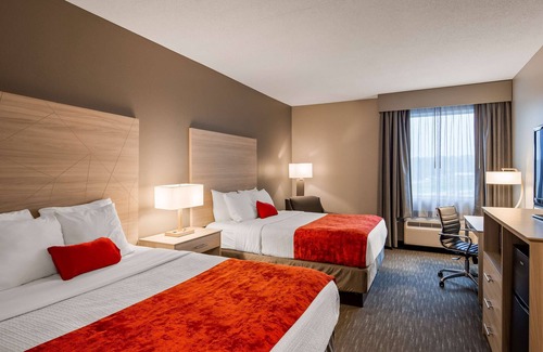 New Cumberland Hotel | Best Western Plus New Cumberland Inn & Suites