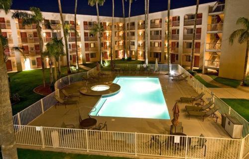 Thunderbird Industrial Airpark Hotel | Best Western Plus Scottsdale Thunderbird Suites