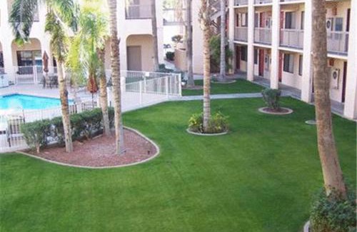 Thunderbird Industrial Airpark Hotel | Best Western Plus Scottsdale Thunderbird Suites