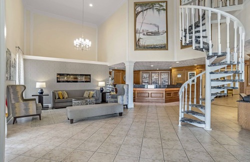 Harvey Hotel | Best Western Plus Westbank