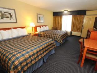 Pigeon Forge Hotel | Best Western Toni Inn
