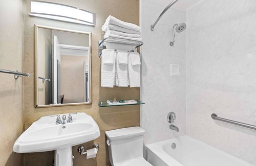 Davis Hotel | Best Western University Lodge