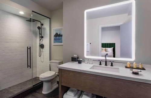 Downtown Chicago Resort | Better Choice for your Vacation! 3 Convenient Units, Close to Chicago Riverwalk