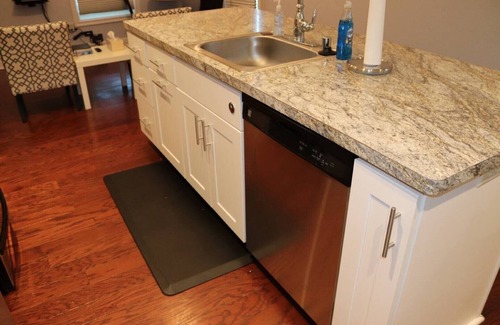 Brewers Hill House | Beverly's Guest Suite - An Accessible Family Space