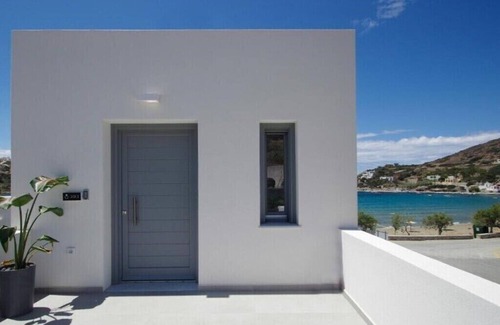 Kini Apartment | BH788 - C - Suite Syros